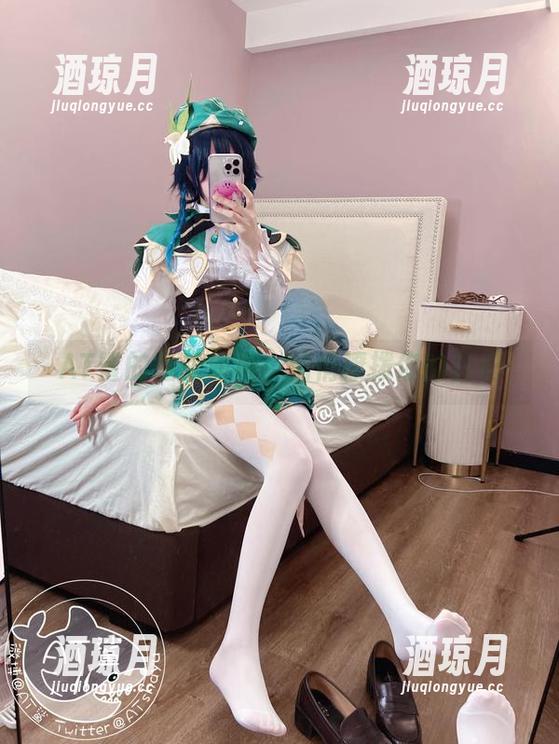 AT鲨的私房旗袍，悄悄撩拨你的目光