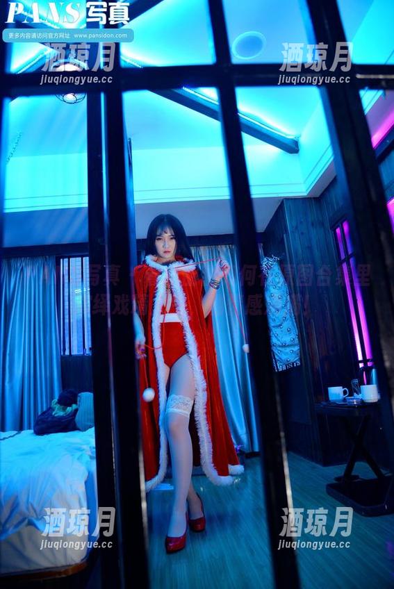 PANS写真 - 看小甜甜如何在原图合集里演绎戏精人生，剧情感满满！