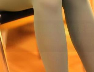 ROSI写真 – 从恋恋的校园图集里,找到了“尴尬”与“萌”的神奇交集!
