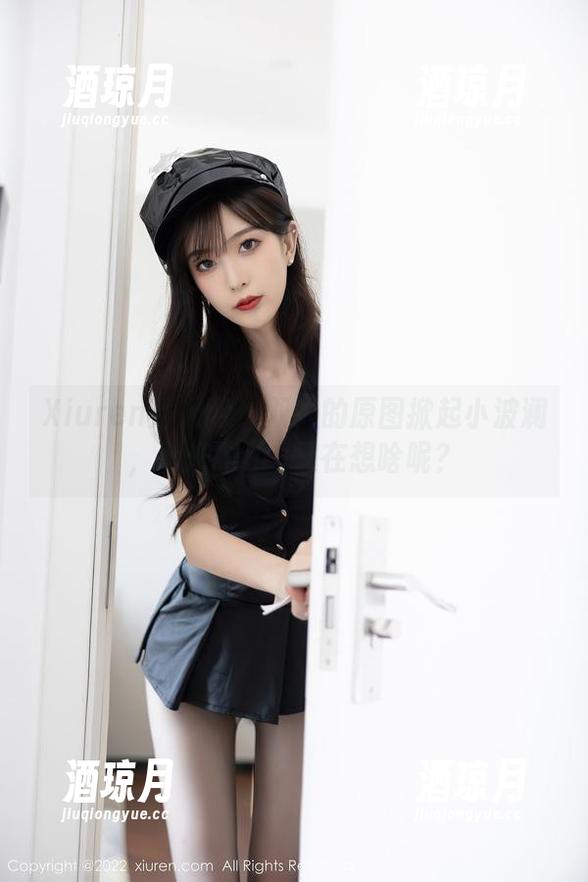 Xiuren秀人网 - 双人的原图掀起小波澜，七米baby又在想啥呢？