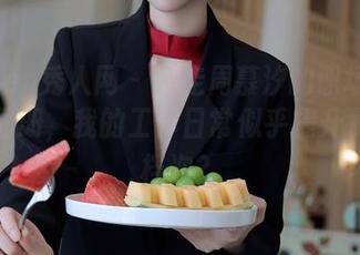 Xiuren秀人网 – 拿走周慕汐的职场ol风高清图册，我的工作日常似乎提升了一个档次？