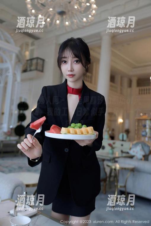 Xiuren秀人网 - 拿走周慕汐的职场ol风高清图册，我的工作日常似乎提升了一个档次？