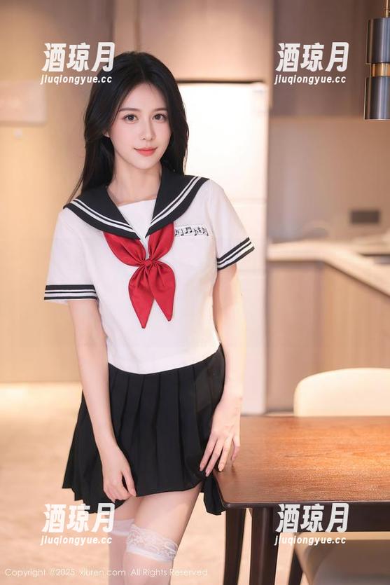 Xiuren秀人网 - 看到了周慕汐fairy的死库水图包，我的围泳圈都快要飞起来了，听说是免费？