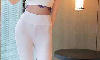Xiuren秀人网 - 小茉莉jasmine的写真全集——这也太“少女”了,不会是故意的吧?