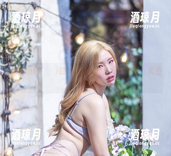 Yebin(전예빈)的牛仔裤合集：打破常规，随性又时髦