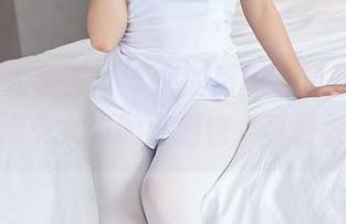 YouMi尤蜜荟 – “您的蛋蛋”带你冲进高清蕾姆兔女郎的小酒馆，真香警告！