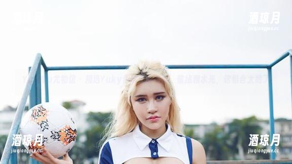 YouWu尤物馆 - 精选Yuky伊珍女友写真：情绪和水光，这组合太绝了