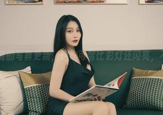 丽柜 – 圣诞的写真更新，这次可馨比彩灯还闪亮，不可思议！