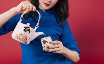 丽柜 – 直击心心的美腿图集，福利满满，期待和意外同在！