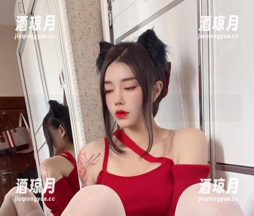 原图里的今汐天台JK，可别小看这上线的俏皮。