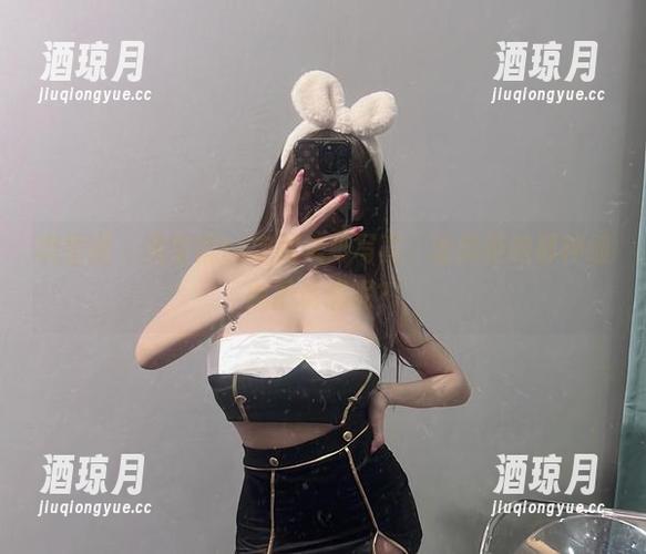 微密圈 - 兔宝妮to定制美脚写真，谁能拒绝那种细腻的诱惑呢？