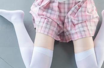 一套高清的惠的礼服，兔玩映画果然是个调皮的家伙，不小心就迷住我了。