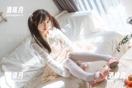 啊，这张写真里的六味帝皇酱和樱花女友绝配，资源好得令人咋舌。