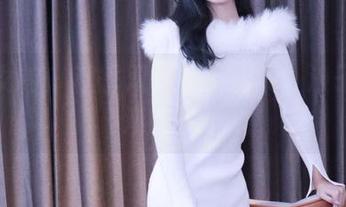 初夏女神 – 秋季双双写真合集：沙子里翻滚的日子