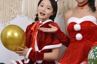 初夏女神 – 别眨眼！环环在黑白天使的套图中发放天使信号！