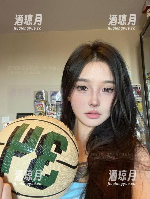 微密圈 - 卡通百科老王的温柔私拍，犹如梦游在美图之中