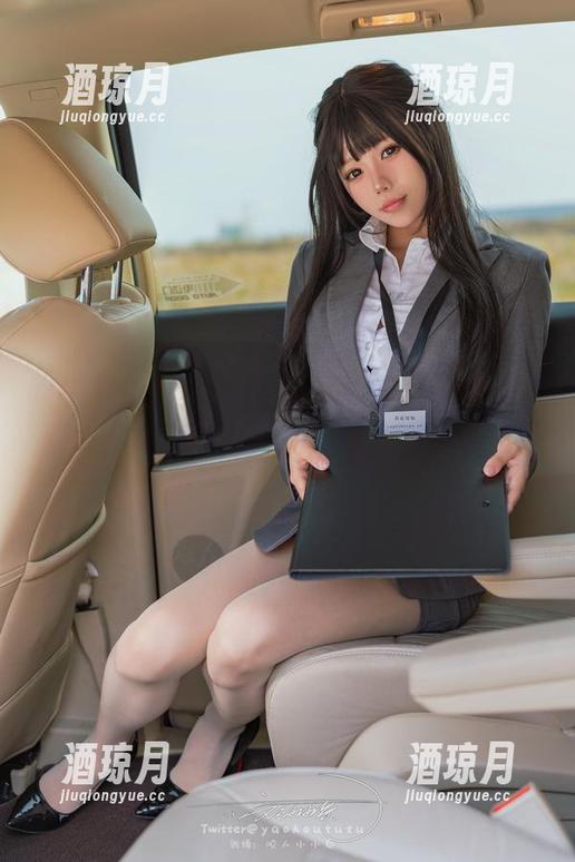 婚纱与咬一口兔娘，图集更新，祝你好运哦！求带上我！