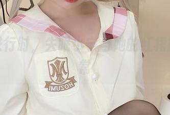 美图进行时，失眠小宁与她的红裙撕逼日常