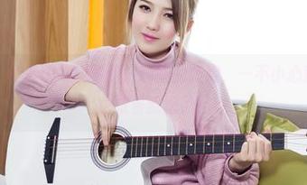 头条女神 – 精选图集：杨曼妮和她的旗袍，一不小心就让我的心也跟着飘逸了！