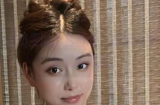 微密圈 – 看奶雯的白色蕾丝,最新原图,带着点朦胧的气息
