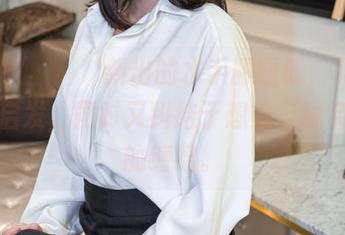 姜仁卿(강인경)新出的水手服图册，真让我有些启发，同时又纠结于想象与现实之间的缠绵。