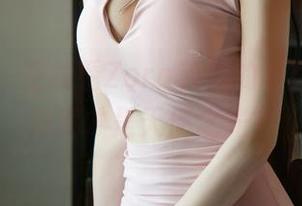 尤果网 – 在线看Zora若拉的写真，哪个角度才是天使之光？