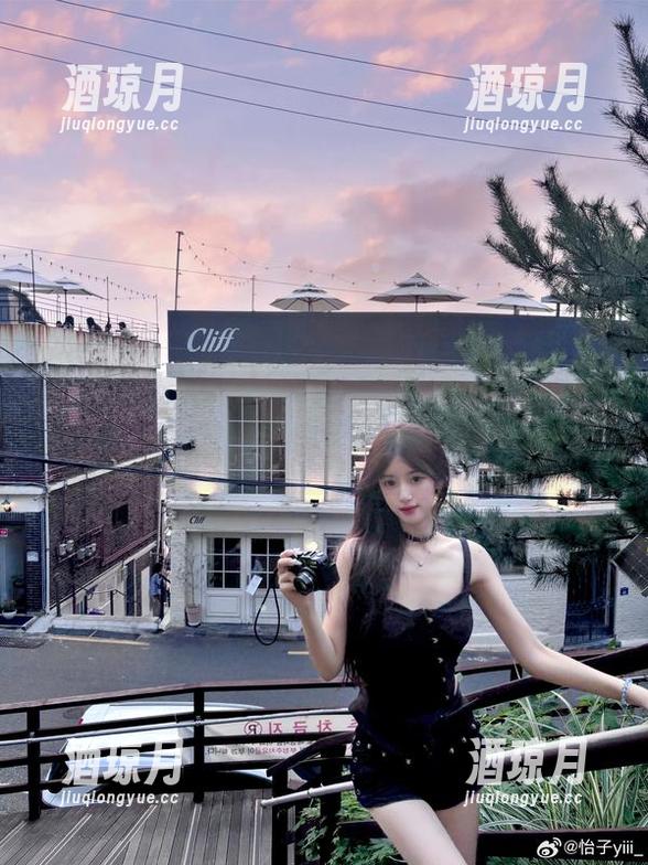 心思缠绕在兔女郎的原图里，怡子yiii的资源实在难以忘怀。