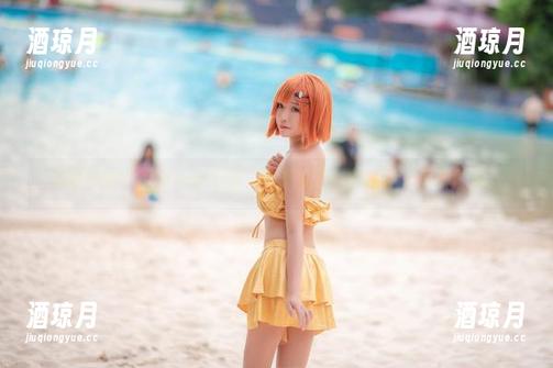 犹豫不决？不如一头扎进“抱走莫子”的LUNA写真图集！