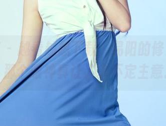推女郎 – 越看越想下载，易阳的修女作品，那个眼神真让人拿不定主意。