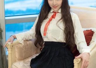 推女郎 – 谭冰的制服：以一套图，打破我对制服的固有印象