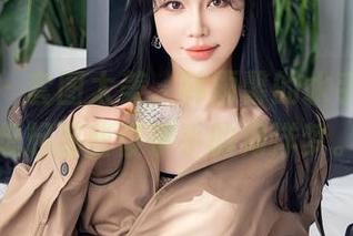 星颜社 – 套图太美，韩雨馨的水手服让我想起那些傻乎乎的海洋梦。