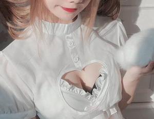 紫光夜里的果咩酱，福利原图又要让我心慌了，是不是太诱人啦？