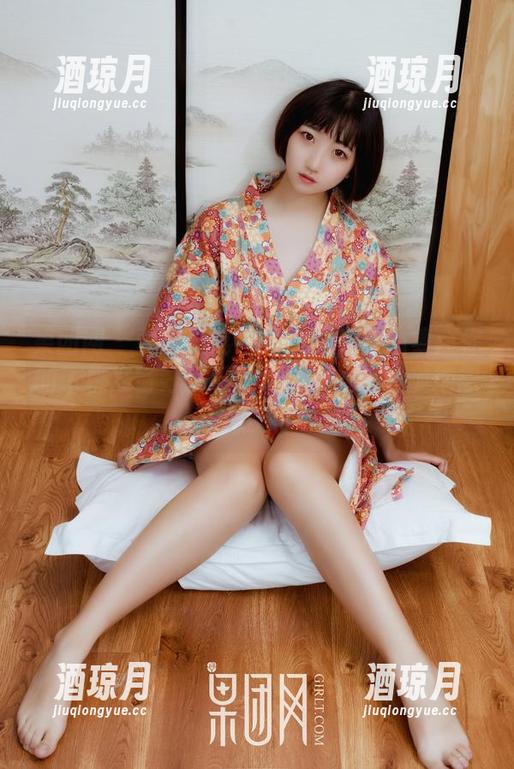 果团网 - 黄歆苑第101期空姐作品集：你的飞机准备好了吗？下载吧，随时随地想飞就飞！