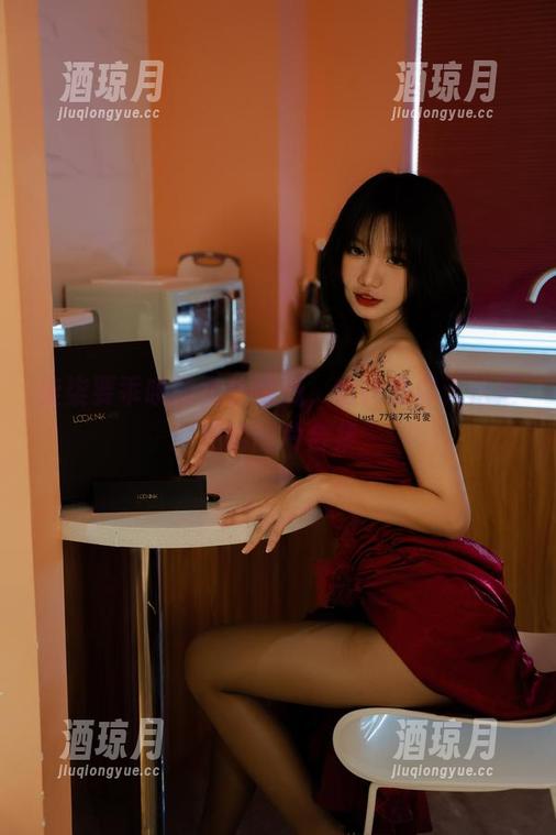 柒柒要乖哦的女仆惩戒，也许是你无法拒绝的图片合集
