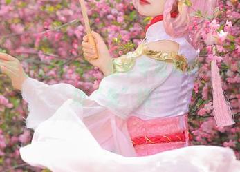 桃暖酱鼓起勇气,兔年专属写真,助你成功“兔”婚!