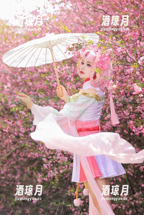 桃暖酱鼓起勇气，兔年专属写真，助你成功“兔”婚！