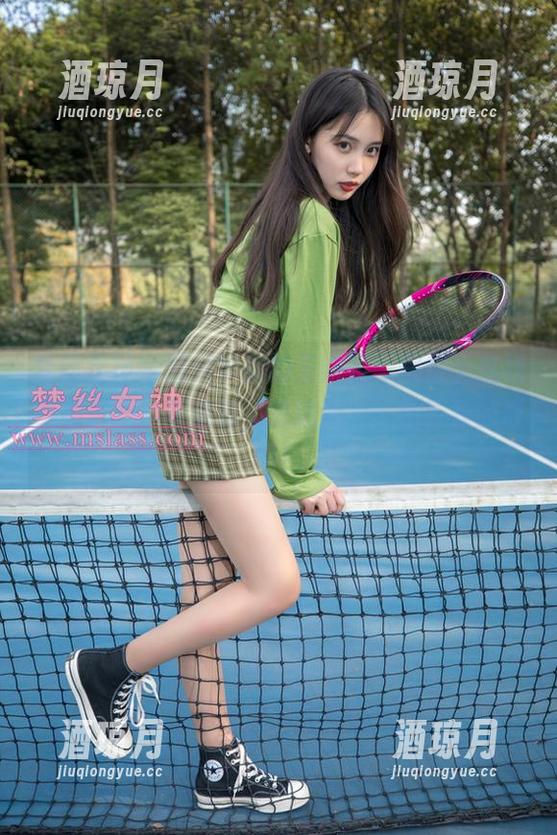 梦丝女神 - 超纯学院的王娇娇，提供无底线美图供我年年追看，还达到了一种资源的巅峰！