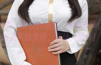 模范学院 – 夏日的秘笈：小波多带你领略阳光下的美图，真让人意外！