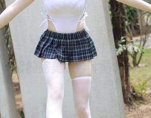 模范学院 – 看这组揉揉肉肉的泳衣写真，泳衣和肉肉的完美结合，图包简直太解压