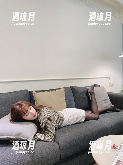 泥泥汝付出的最新图册：年轻女孩的创意，以及我不懂的时尚！