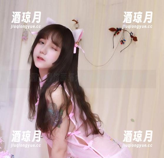 在校园，看洛丽塔大哥的风格：图片合集