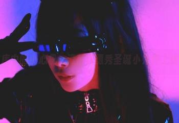 图库中的小心机:清颜真德秀圣诞小姐姐上线啦