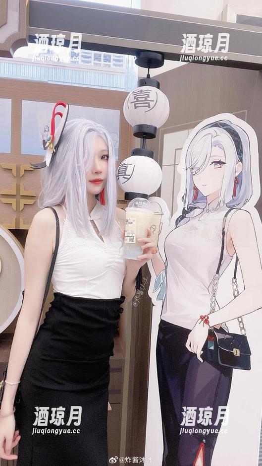 狐狸与豹纹：炸酱沐沐的私房作品探险