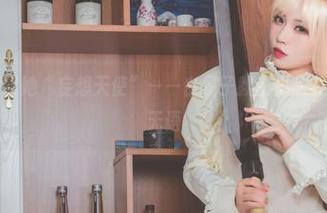修女？不如叫她“妄想天使”——白易子教主出品美图，真让人无语