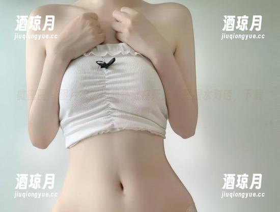 微密圈 - 图片来啦！相扑猫在死库水里跟水对话，下载收藏吧！