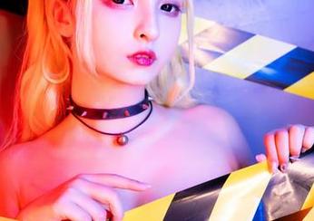 神楽坂真冬的天台：定制写真，从一击成名到让北风劈叉！