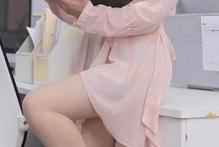 秀人网 – 让人意乱神迷的高清护士合集，安然儿的绝妙演绎。