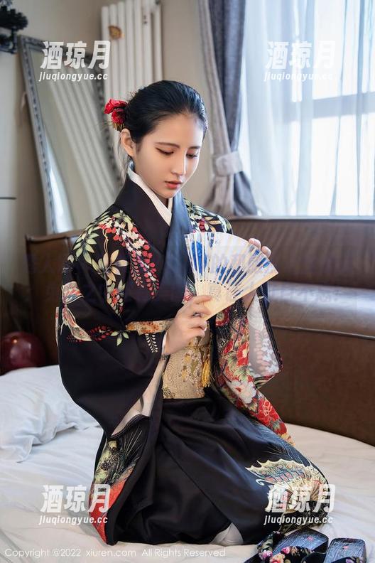 秀人网 - 陈雅漫VICKY的和服照让我想说：免费之中还有美图，真让人过目不忘！