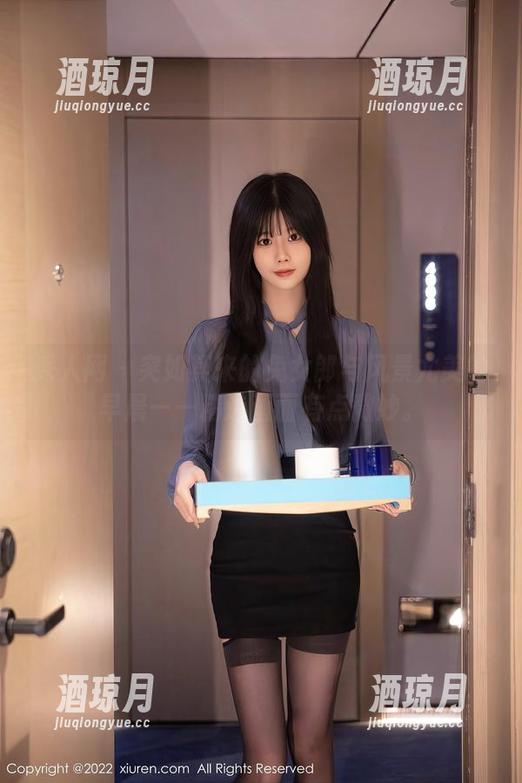 秀人网 - 突如其来的兔女郎与风景尤美的早晨——精选画面有点微妙。