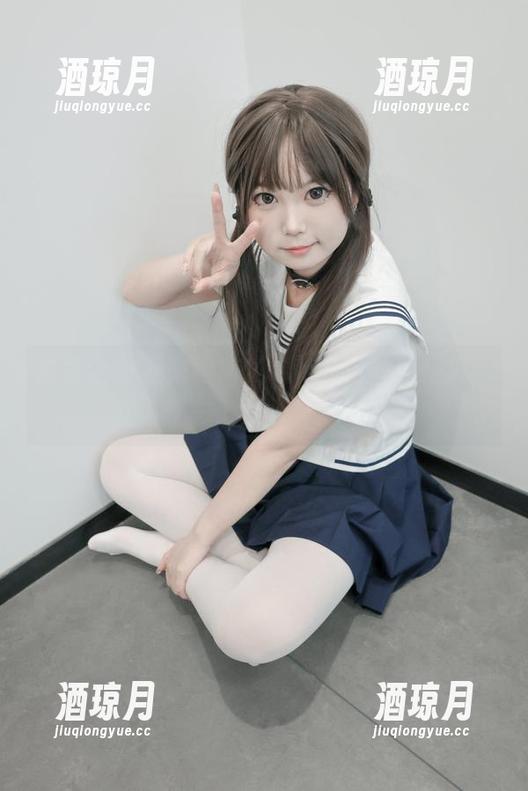 紧急企划-见希w 紧急企划 - 来吧!见希w的白丝牛仔裤,别忘了免费套餐!